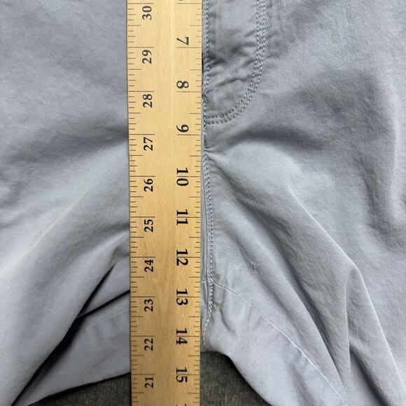 Tommy Bahama Chino Shorts Mens 37* Light Gray Tencel Cotton Walking Casual Golf - Picture 5 of 7